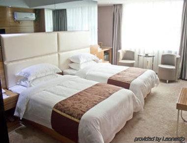 Super 8 Hotel Fuzhou Railway Station West Buitenkant foto
